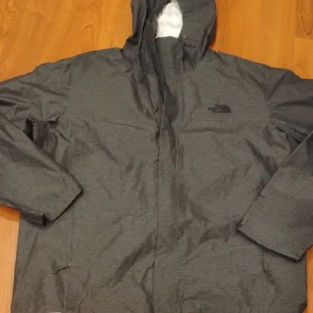 The North Face Hommes Men's Hooded Raincoat - Dark Gray